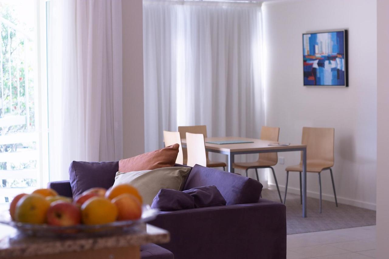 Caloundra Central Apartment Hotel Official Eksteriør bilde