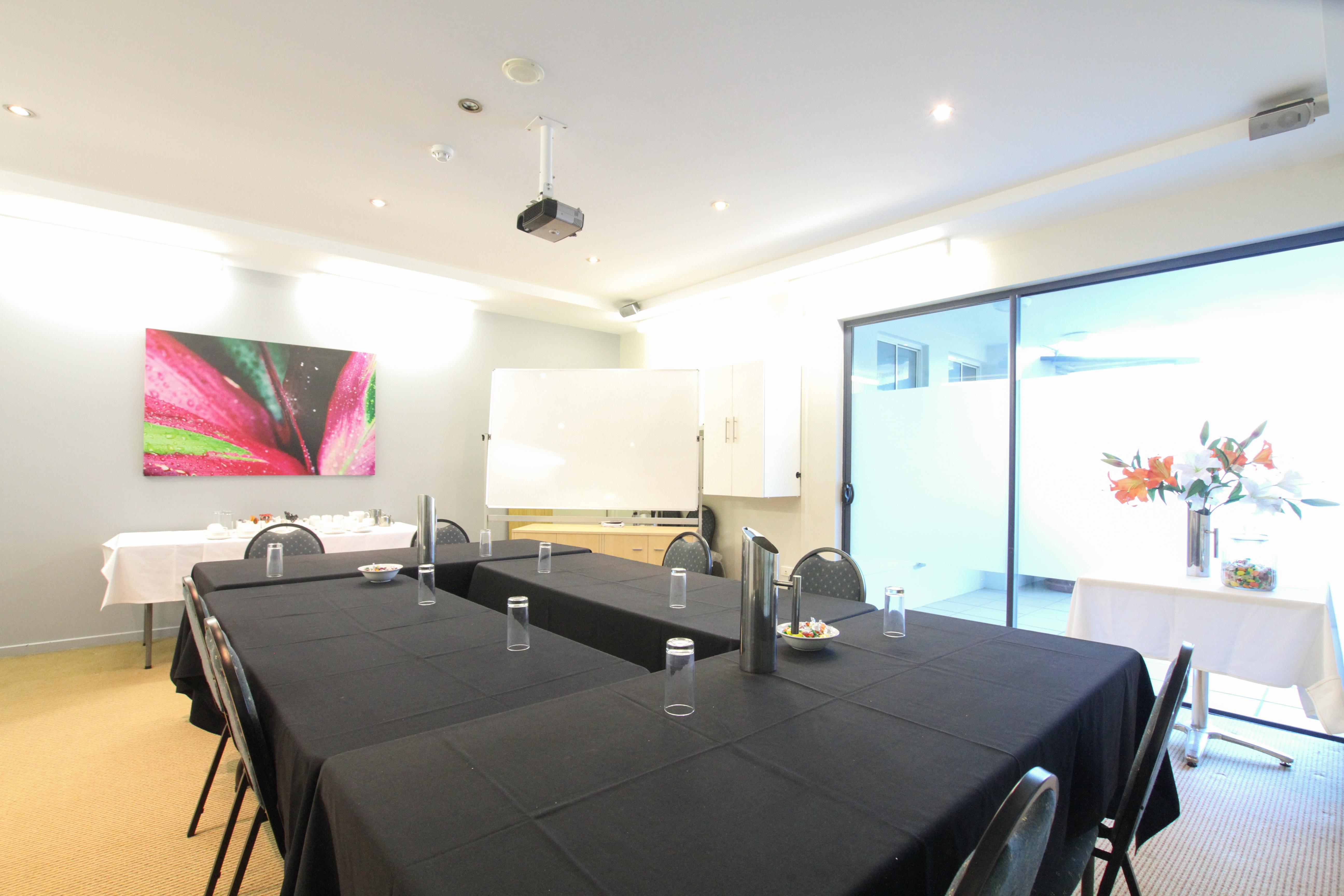 Caloundra Central Apartment Hotel Official Eksteriør bilde