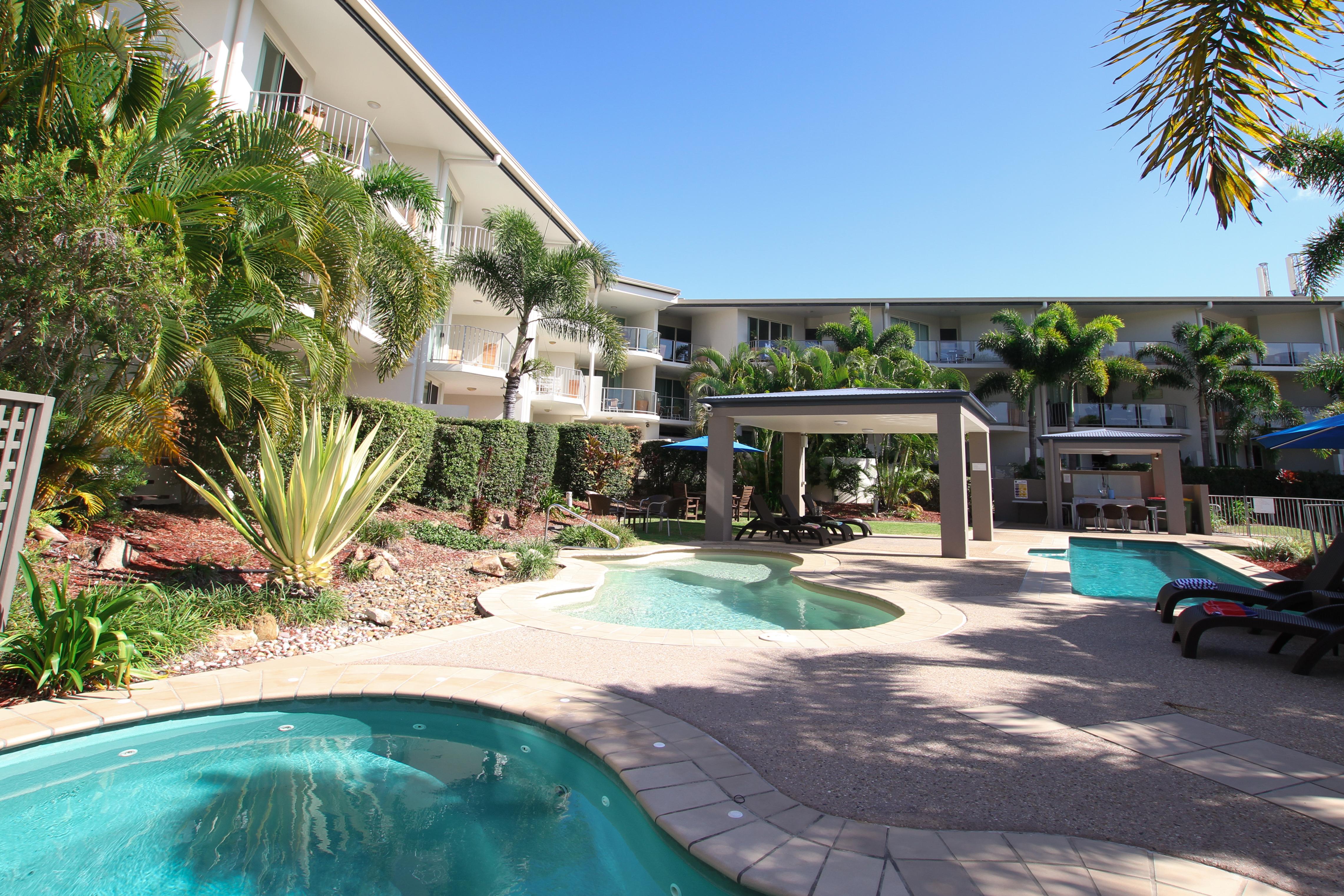 Caloundra Central Apartment Hotel Official Eksteriør bilde