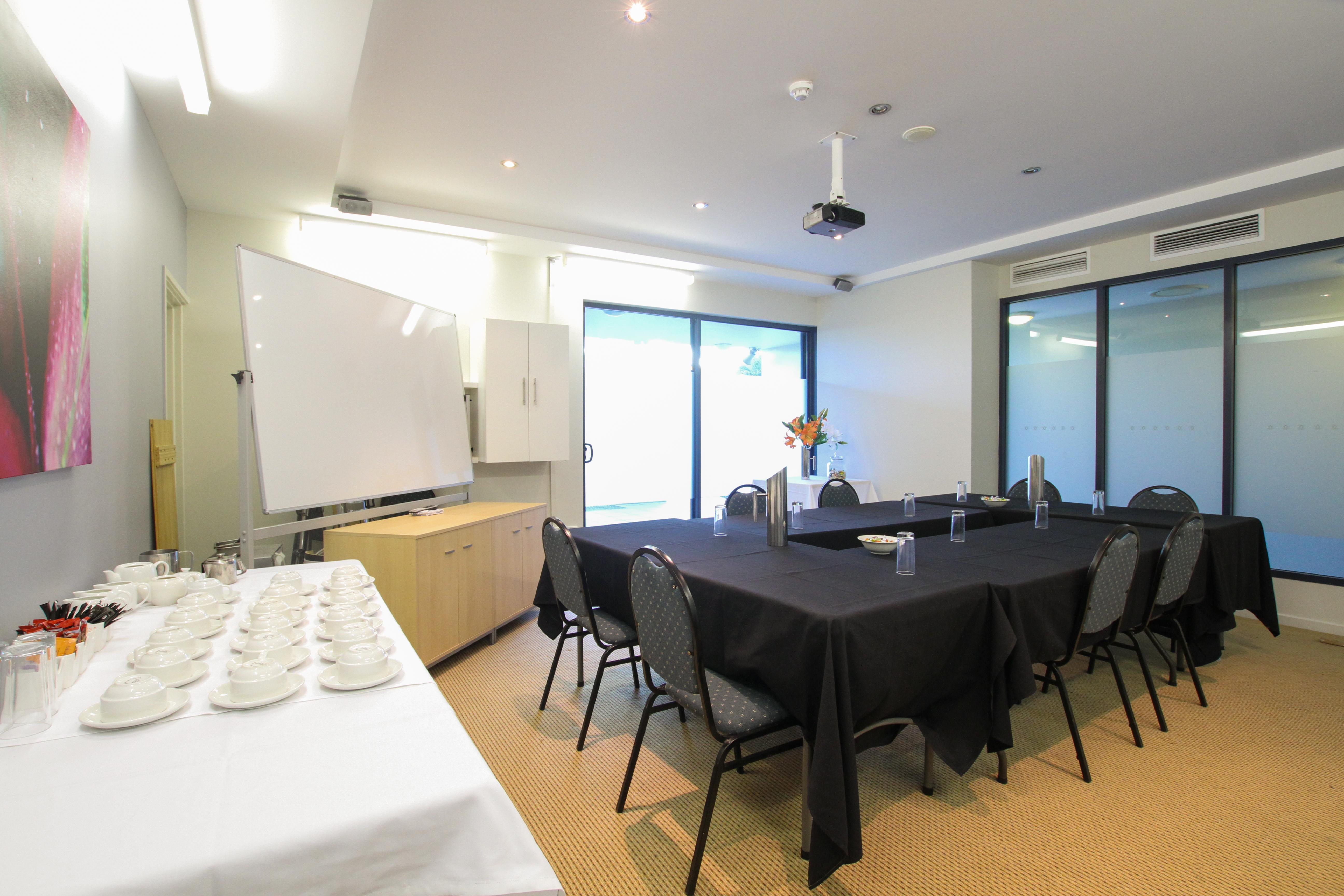 Caloundra Central Apartment Hotel Official Eksteriør bilde