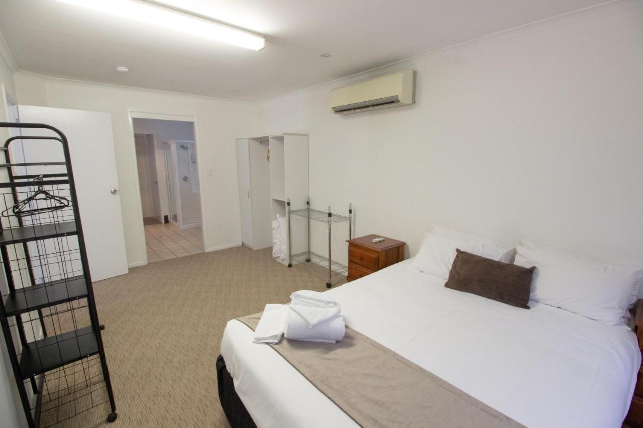 Caloundra Central Apartment Hotel Official Eksteriør bilde