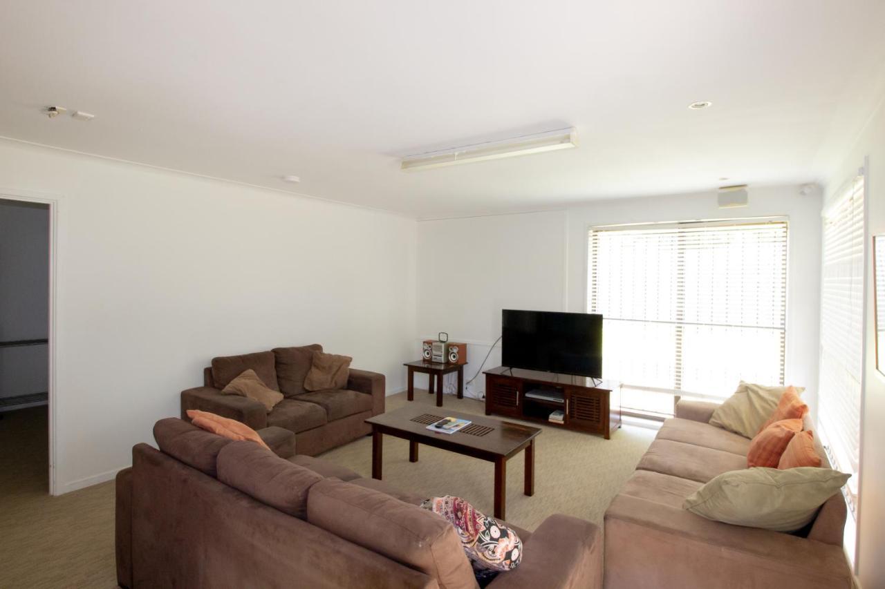 Caloundra Central Apartment Hotel Official Eksteriør bilde